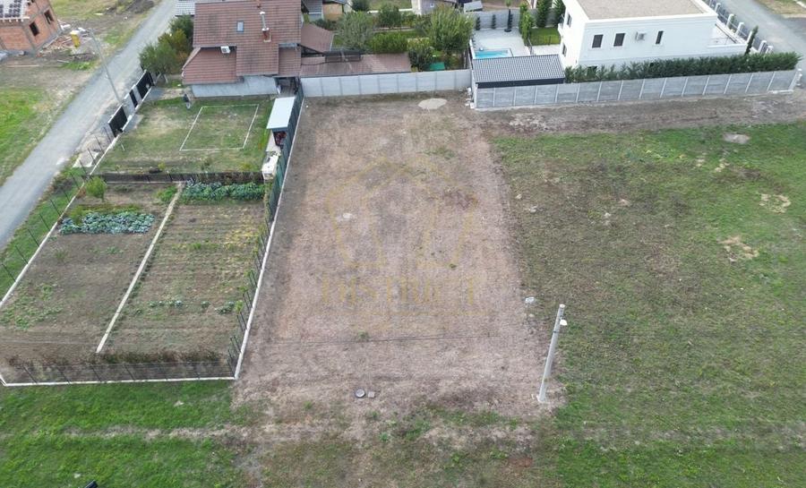 Teren Intravilan 698mp | SAD | Ghiroda | COM 0% - 2