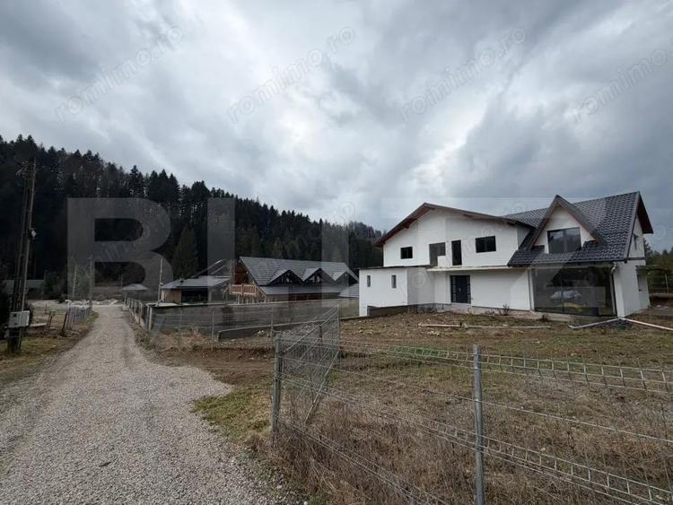 Vila in Voronet, 287mp utili, 950mp teren, Zona deosebita! - 2