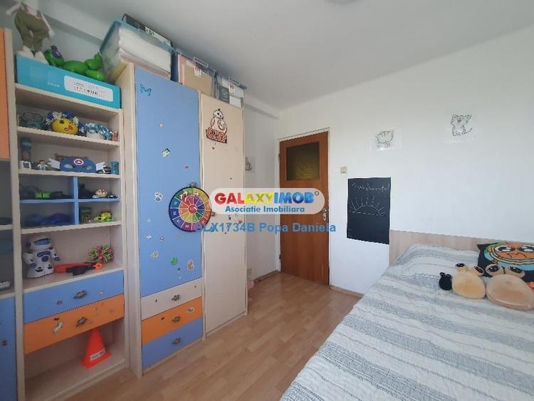 Vanzare 3 camere decomandat, Bdul 1 Decembrie - Scoala 82 - 9