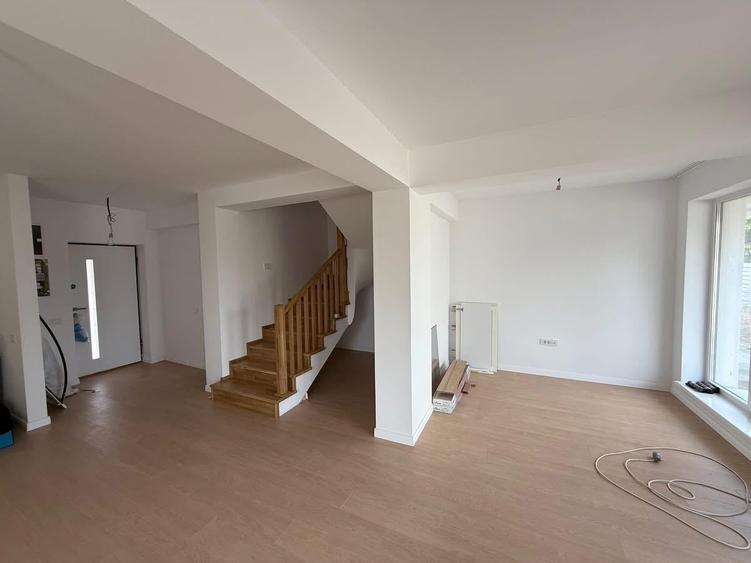 Casa P+1+M Titan /  1 Decembrie / Metrou - 3