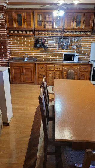 Apartament 4 camere de vanzare, mobilat, zona ultracentrala - 1