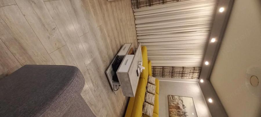 Proprietar vand apartament cu 4 camere Mara?e?ti, Suceava - 3