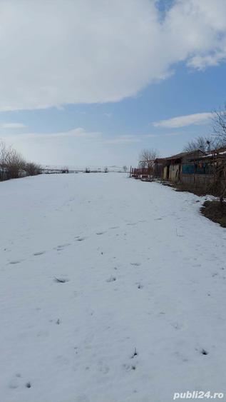 Vand casa ?i teren - 1