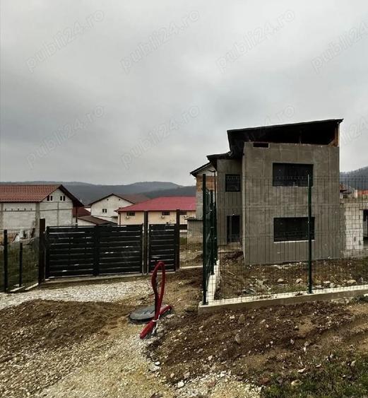 Propietar vand casa noua Bocsa - 1