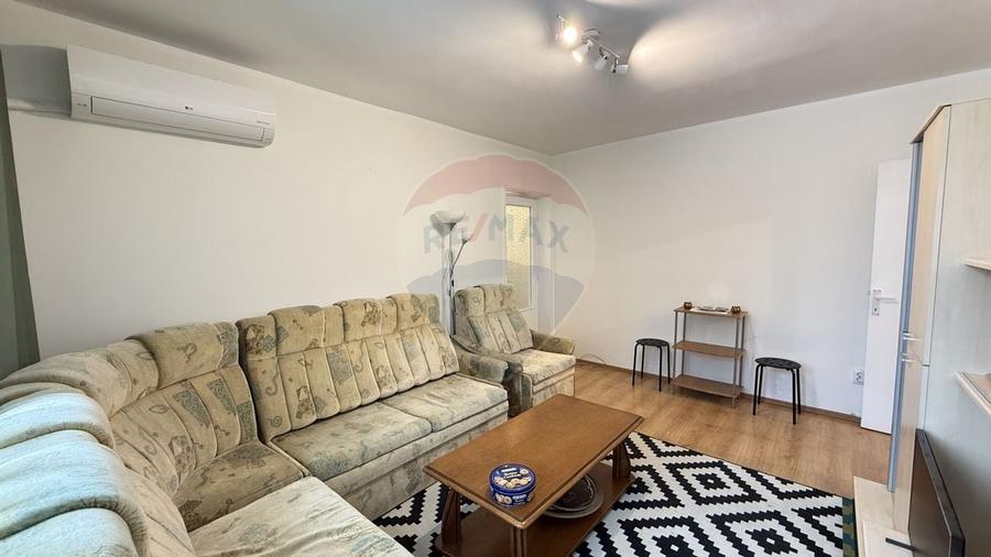 Apartament cu 3 camere de vânzare în zona Piata Sudului/ Nitu Vasile - 2