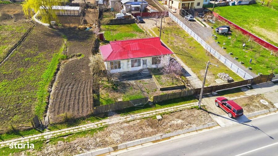 Casa / Vila cu 5 camere de vanzare - 5