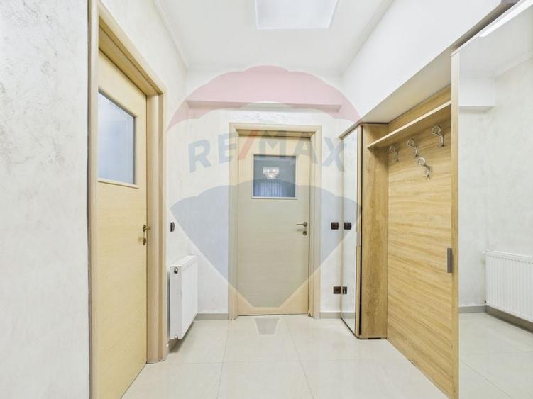 Apartament spatios 4 camere | 122 mp | Damaroaia - 11