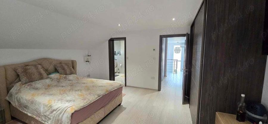Casa 4 camere de vanzare, Sanmartin, zona str Carmel - 10