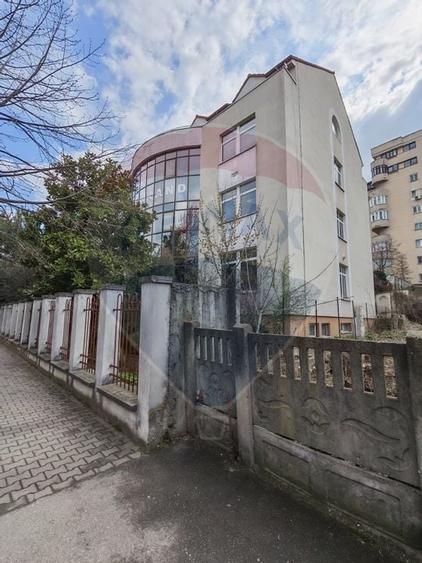 Cladire Birouri Stefan Cel Mare zona Ramada - 2