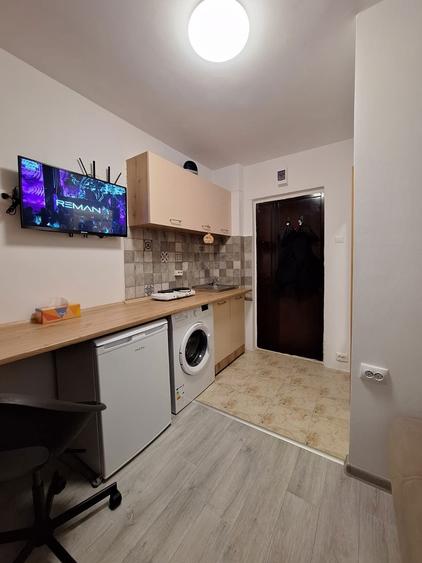 Camera de camin cu baie proprie, cartier Florilor - 4