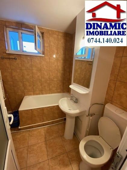 Apartament 2 camere, etaj 3, central, 300 euro/lunar. - 6