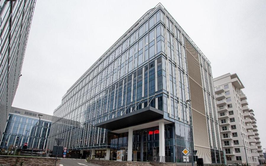 Spa?iu de birou frumos proiectat pentru 5 persoane in Spaces Expo - 6