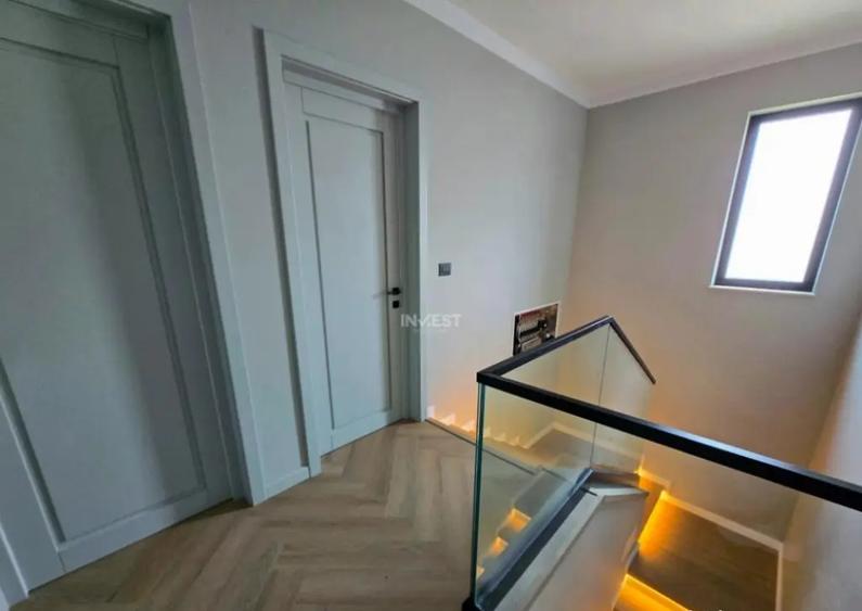 CASA CU 4 CAMERE, 2 BAI , COMPLEX PREMIUM CU ACCES PRIVAT !! - 4