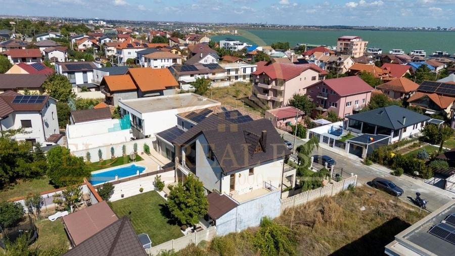 Ovidiu Sud - Zona premium - Vila impozanta, curte mare, garaj, terasa! - 51