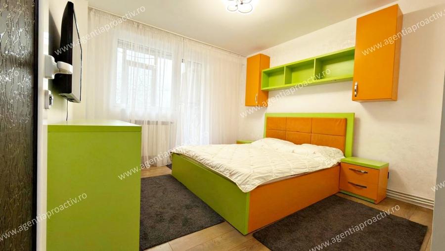 Apartament cu 2 camere, situat la etajul 1, in Micro 20. - 3