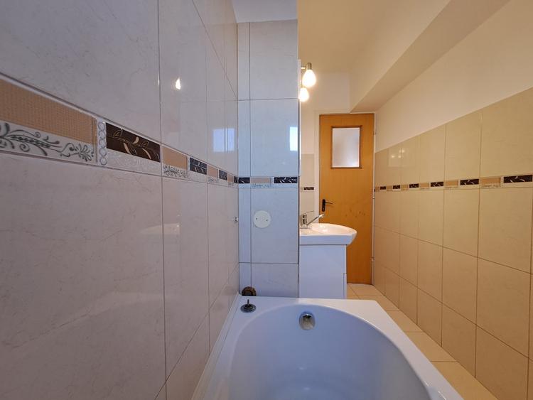 13 SEPTEMBRIE | DR. SARII | c-tie 2000 - 13