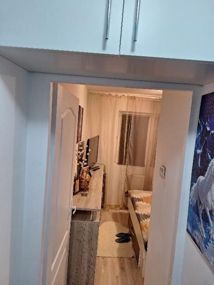 Vând apartament 3 camere.  - 4