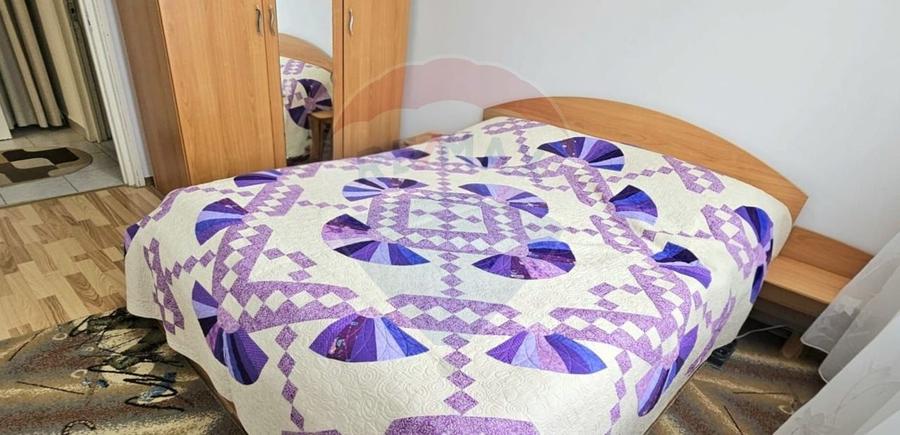 Apartament cu 2 camere de vânzare, strada Milcov - 5