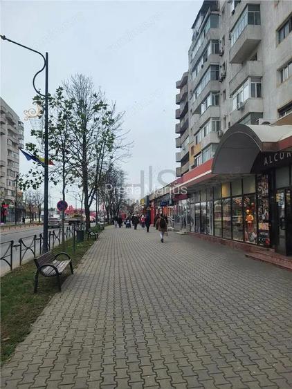 Spatiu Comercial Ultracentral ( Ceasul Rau)