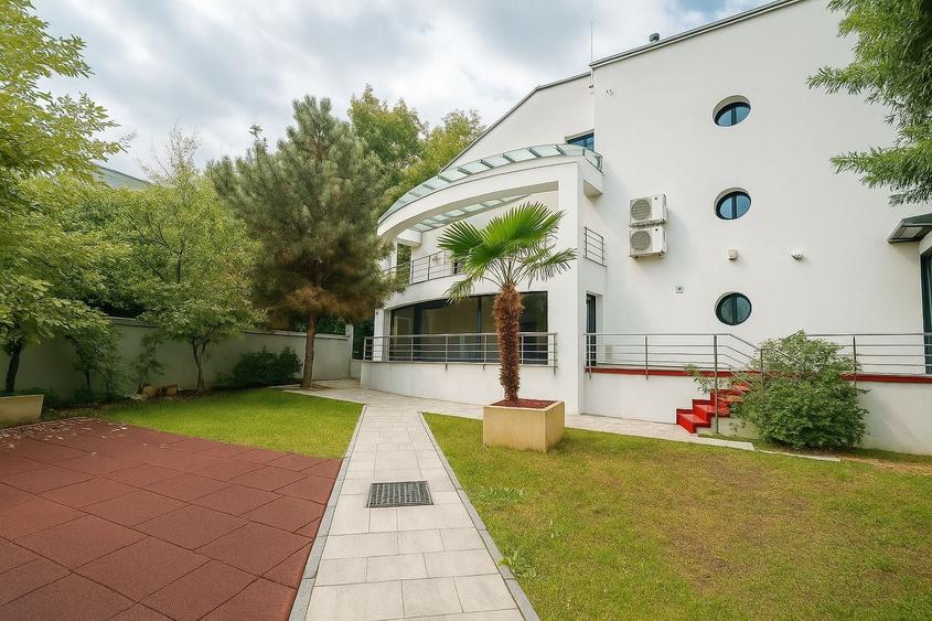 Herastrau-Vilă individuală unică cu dublu acces pentru un stil de viață rafinat - 2