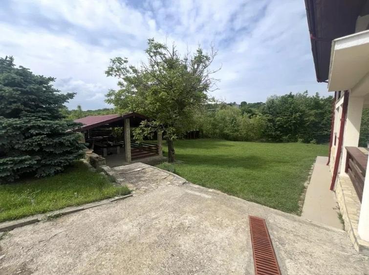 Barnova intersectia cu Pietrarie VILA D+P+M SU=212mp TEREN 1670mp amenajat super - 3