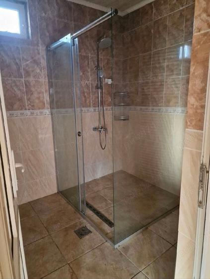 Inchiriez casa spatiu comercial cu garaj - 3