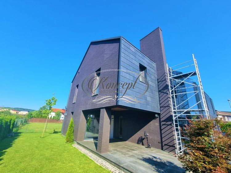 Eleganta, intimitate si tehnologie – casa premium in cartierul Terra - 2