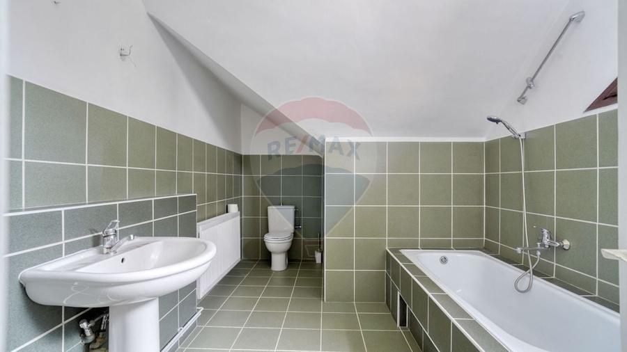 Casă / Vilă cu 9 camere de închiriat în zona Centrul Civic! - 13