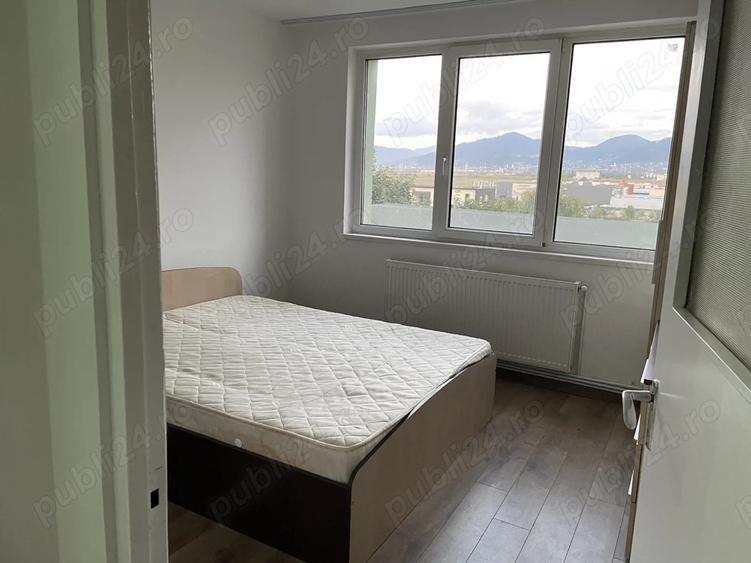 Particular inchiriez apartament 2 camere - 5