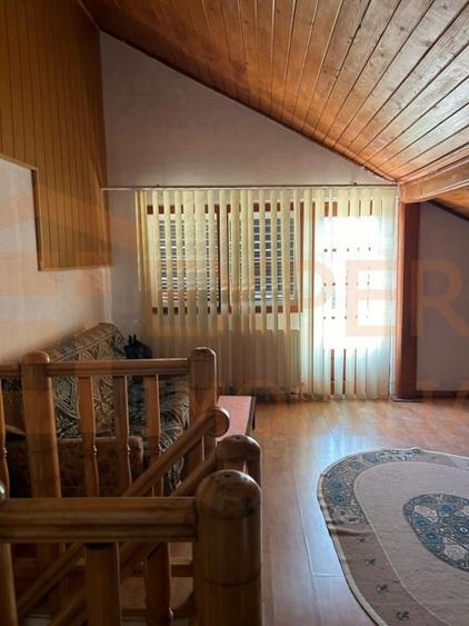 Povestea unei case la doar 200 m de valuri, cu piscina si terasa panoramica - 11