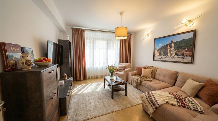 Apartament proaspăt renovat şi complet utilat in Centru Istoric - 1
