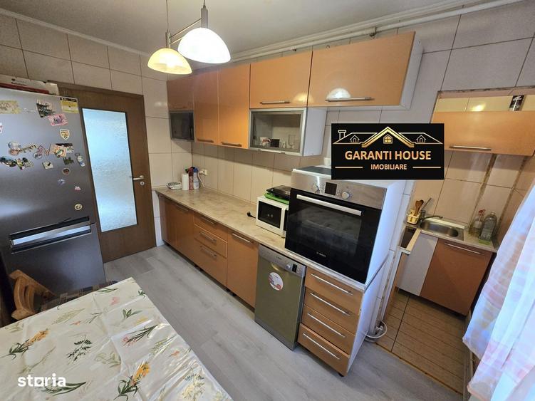 Bd. Traian, apartament cu 3 camere, etaj 2, mobilat, 330/Luna - 5