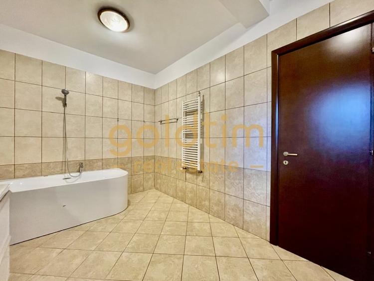 VILA INDIVIDUALA/IANCU NICOLAE/GARAJ - 35