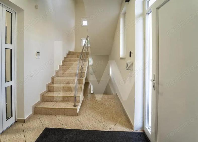 Sediul tau in Sibiu Cladire de birouri, independen?a energetica, parcare privata - 9