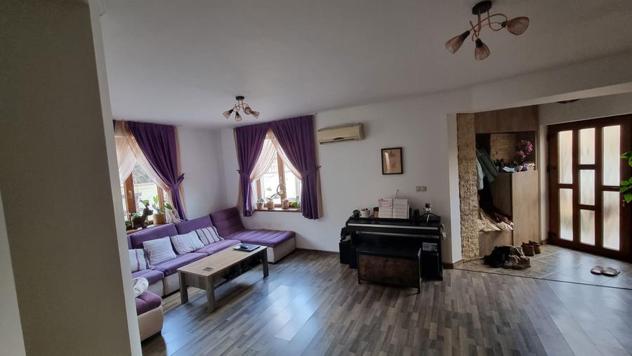 Vand casa P+M in oras - 5