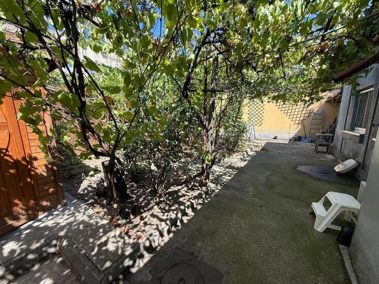 Casa de vanzare 1 mai Chibrit Expozitiei - 2