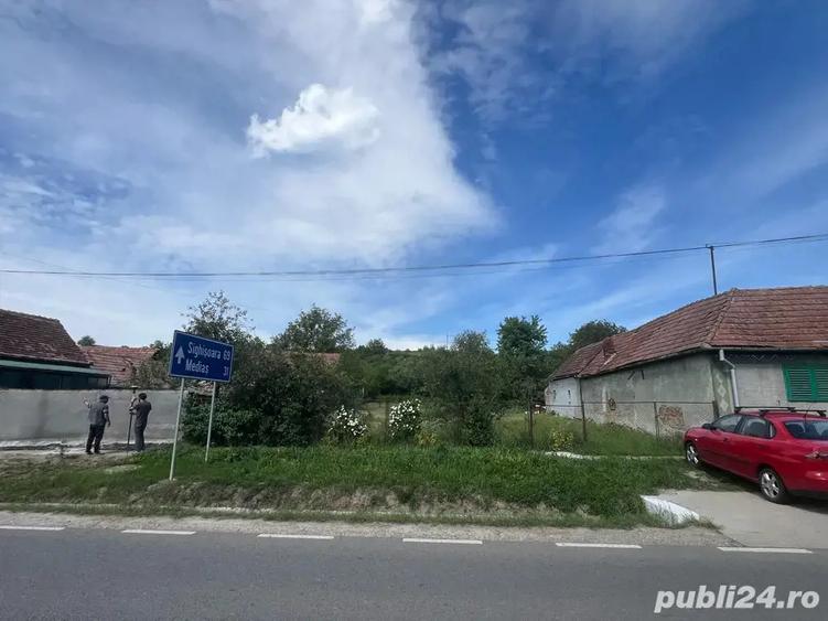 Casa la tara, sat Ru?i,23km de Sibiu -2300mp teren - 4