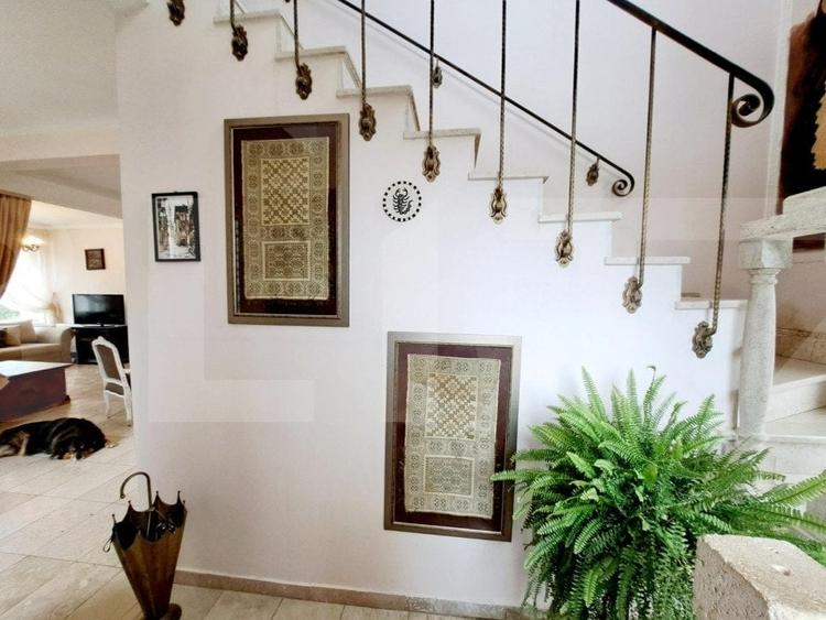 Vila de lux, ultrafinisata, 200mp utili, teren 661mp, in cartierul Borhanci - 9