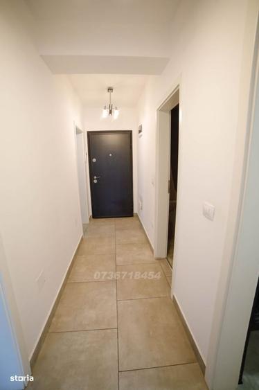 Apartament cu 2 camere decomandat în Tractorul