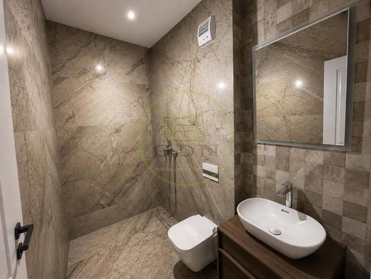 Apartament cu 3 camere decomandat în Voluntari