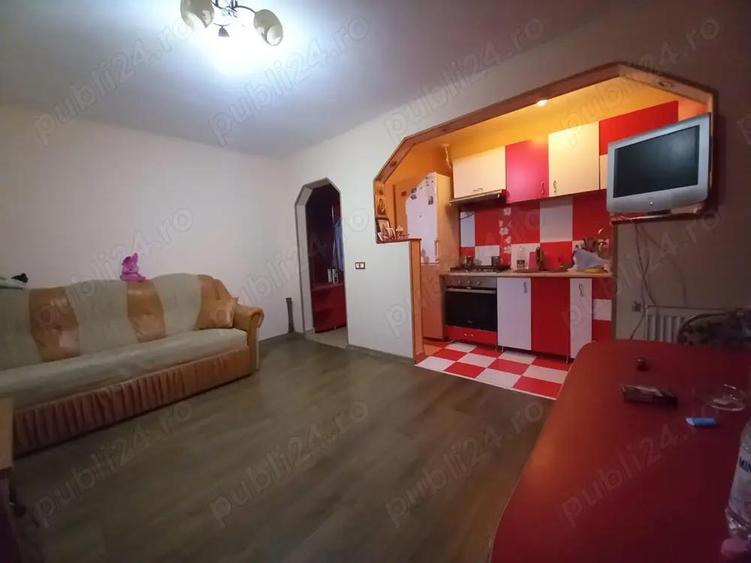 Vand apartament cu doua camere. - 1