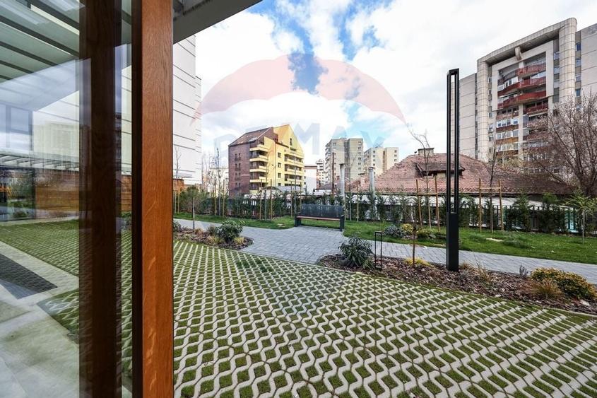 Spatiu comercial de inchiriat, cu terasa, in zona Ultracentral! - 12