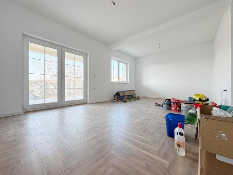 Duplex 4 camere, 108mp utili + 15mp terasa, 250 teren -Sag Vatra Veche - 1