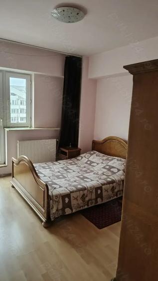 Ofer inchiriere Apartament 3 central - 1