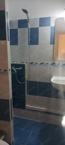 Inchiriez garsoniera in zona centrala Bloc Turn Unic 220 Euro - 3