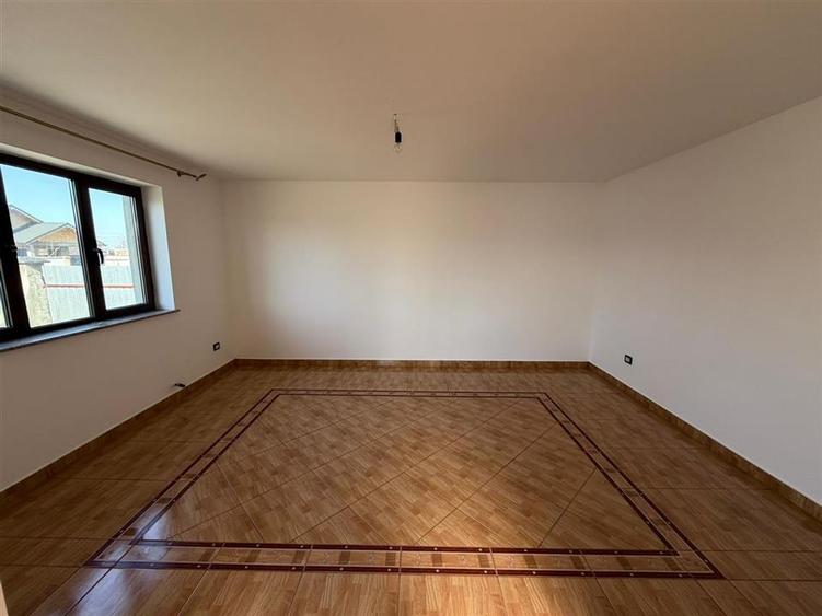 Casa BCA de vanzare in Unirea Odobesti pret 70.000 Euro - 6
