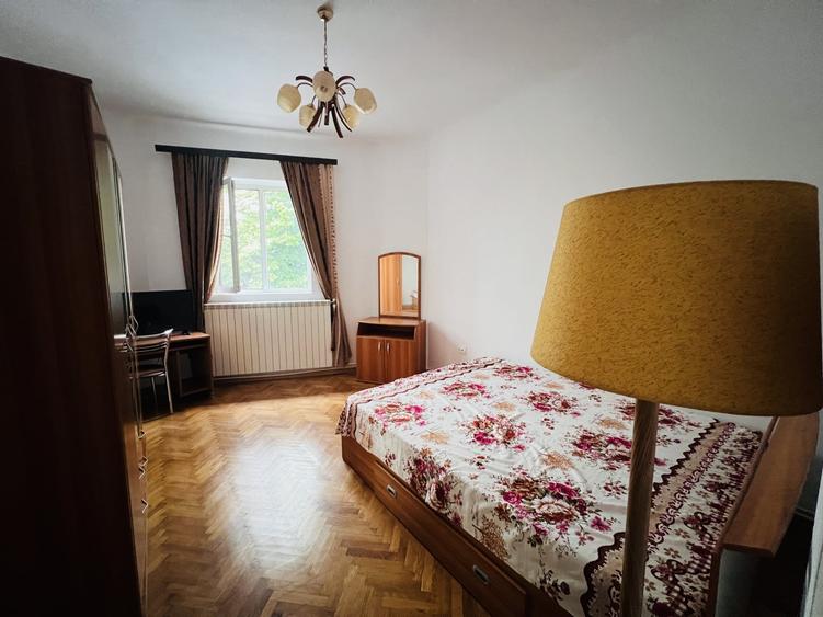 Apartament la casa cu curte proprie, parcare, Parcul Circului - 7