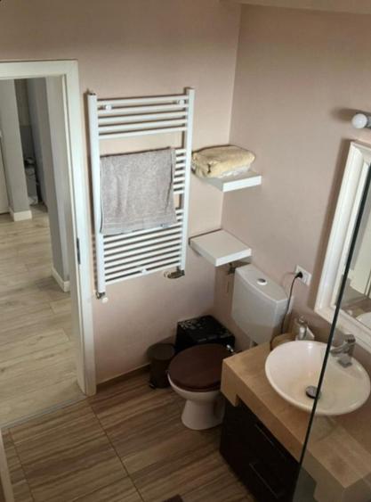 2 cam / 52 mp util / 58 total / loca parcare, mobilat utilat - 2