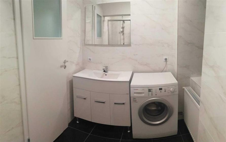 Apartament 3 camere decomandat etaj 1 zona Centrala - 7