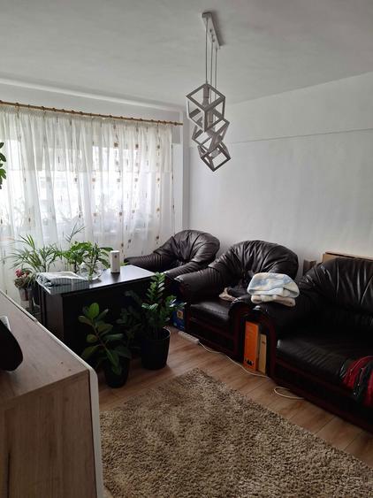 Apartament 4 camere - 4